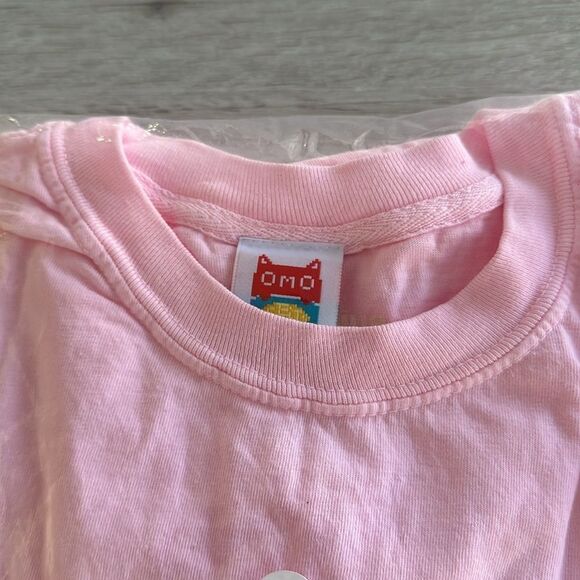 OMOCAT Pixel Calliope Pocket T-Shirt Pink XL NWT IN PACKAGE‎ - Picture 6 of 8